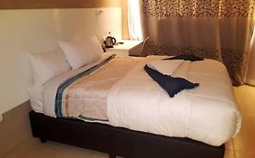 Legends Executive Lodge